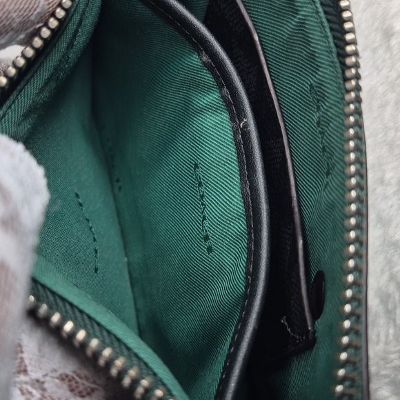 Coach "RARE" Charm Green Shoulder Bag CREED: 8236-CJ1797 - Picture 13 of 17